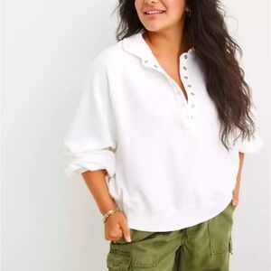 Aerie Women’s Quarter Snap Sweatshirt | White | Size XXL